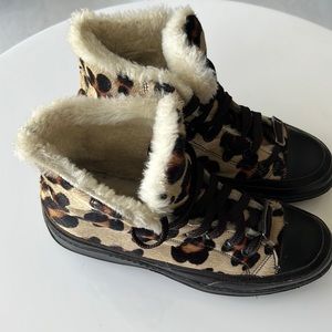 Joyas made in Italy cow skin ankle boots